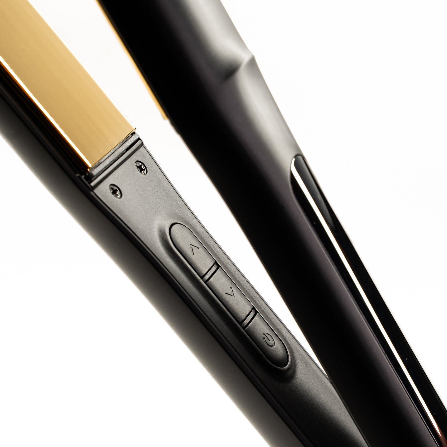 BKT NANO TITANIUM STRAIGHTENER-